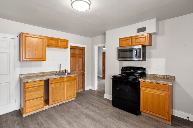 Building Photo - 1314 22nd St