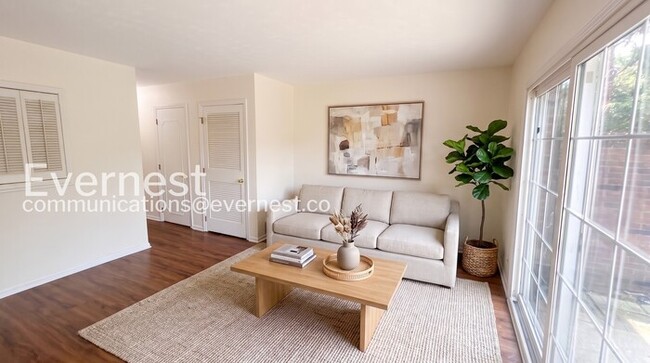 Building Photo - 4812 Merrifield Pl