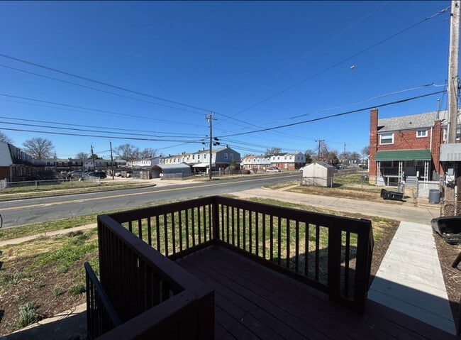 Building Photo - Semidetached 3 bedroom