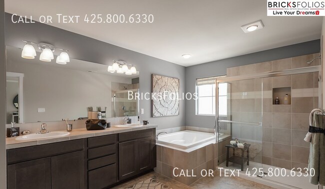Building Photo - 10658 187th St Ct E