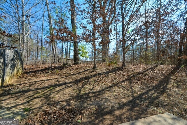 Building Photo - 5460 Hampton Ct