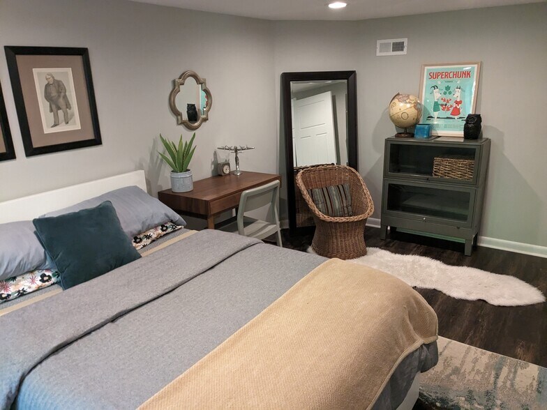 Building Photo - 314 Glendale Dr