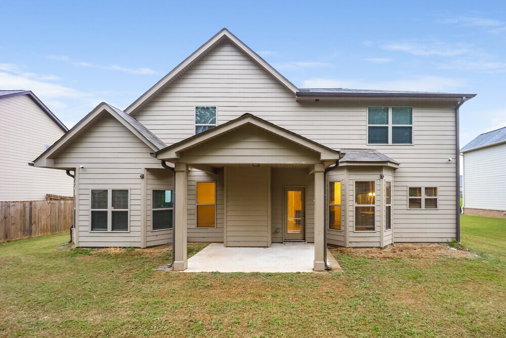 Building Photo - 6840 Diamond Dr