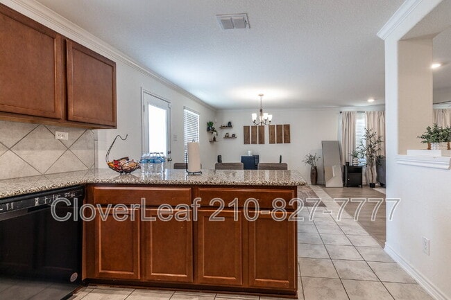 Building Photo - 10406 Labrado Dr
