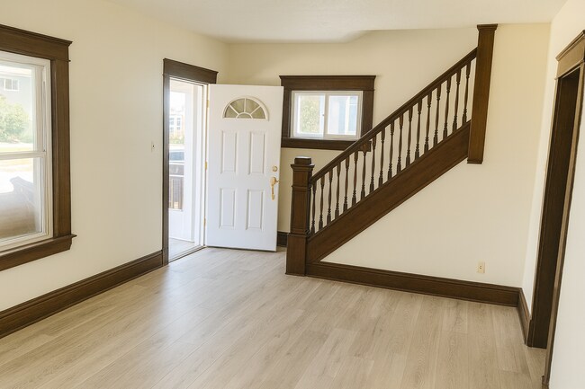 Building Photo - 4409 Gifford Ave