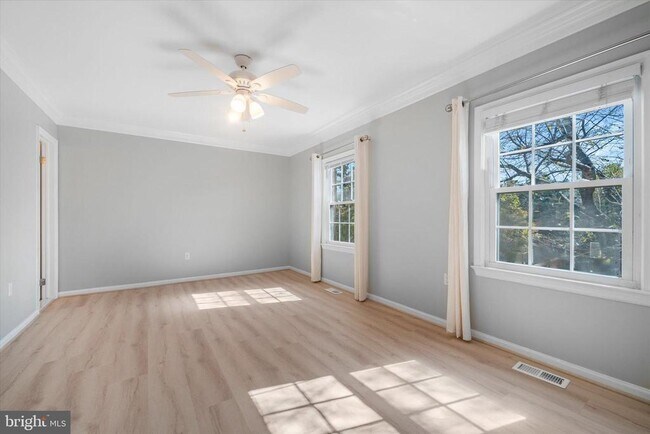 Building Photo - 10276 Arizona Cir
