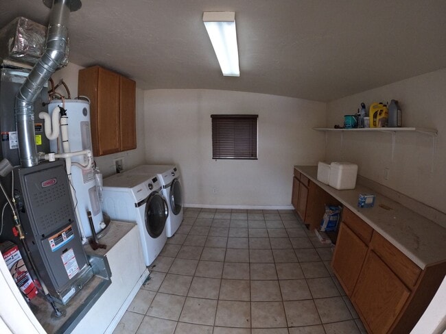 Building Photo - 1417 Fifth St.