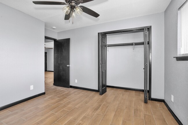 Building Photo - 1121 Lovett St