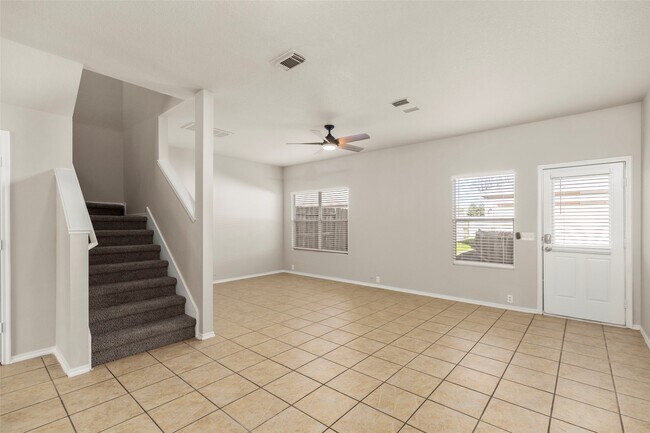 Building Photo - 16818 Pine Castle Dr