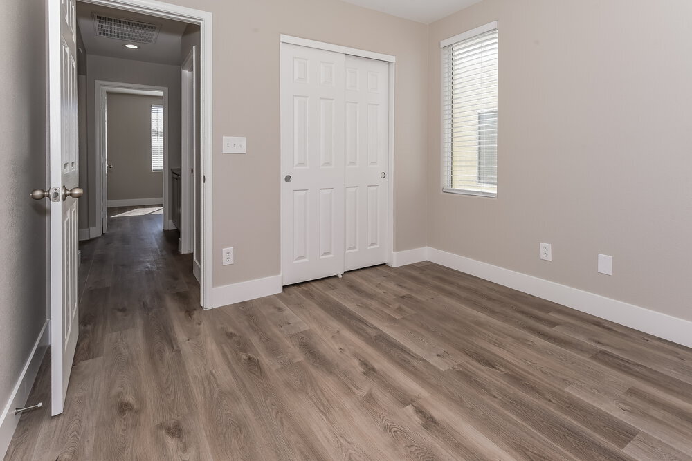 Building Photo - 892 Shining Rose Pl