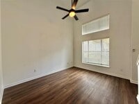 Building Photo - 6740 Windhaven Pkwy
