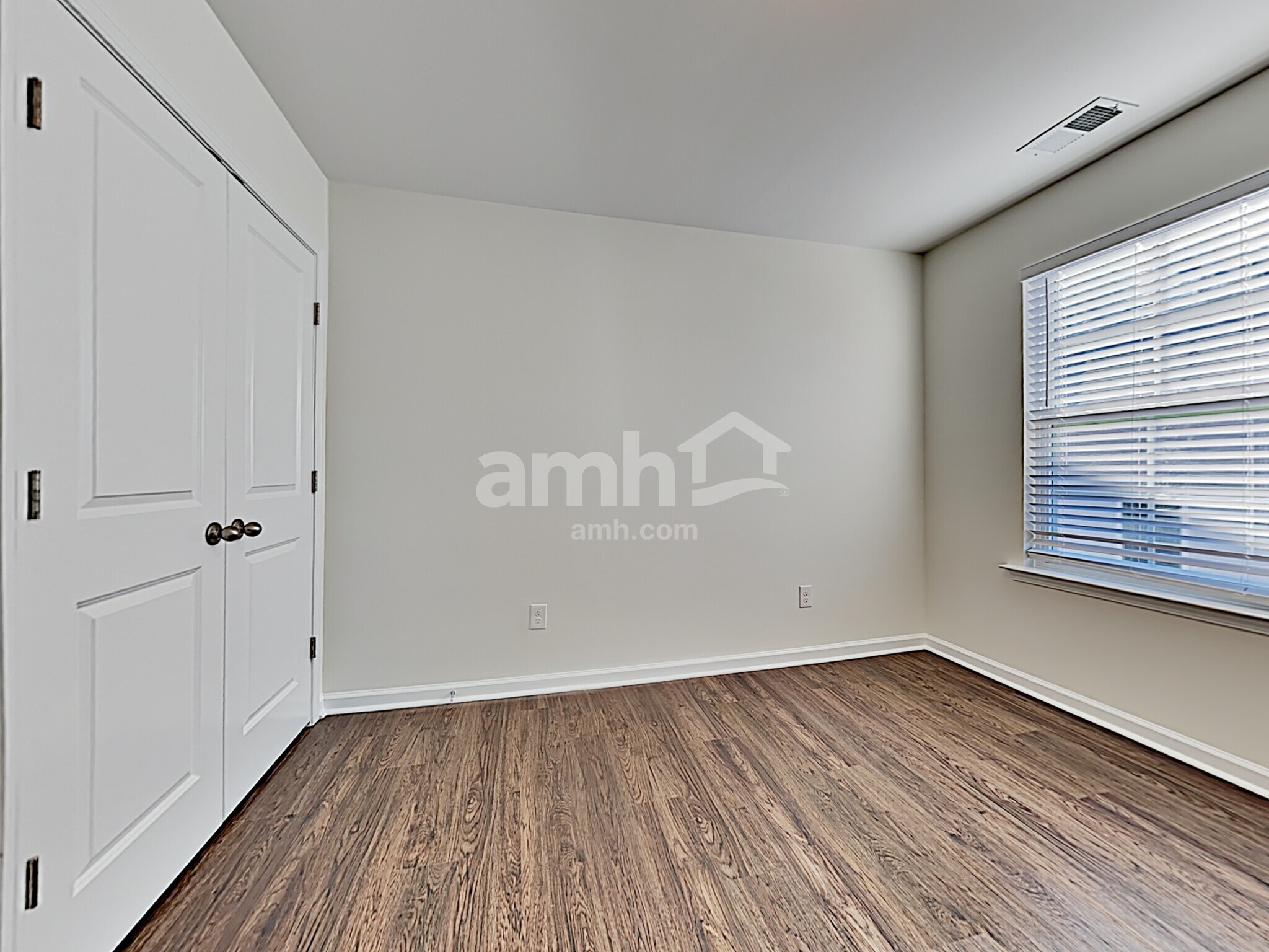 Building Photo - 1506 SanBorll Landing Dr