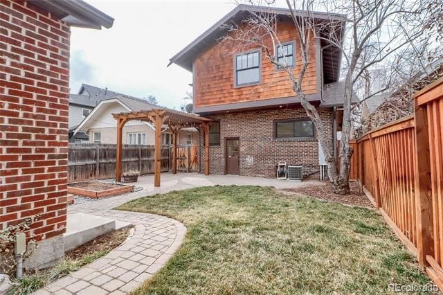 Building Photo - 458 S Ogden St