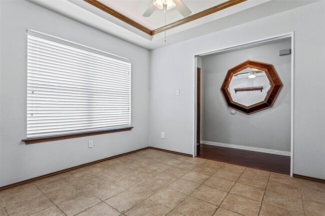 Building Photo - 1106 Lockridge-