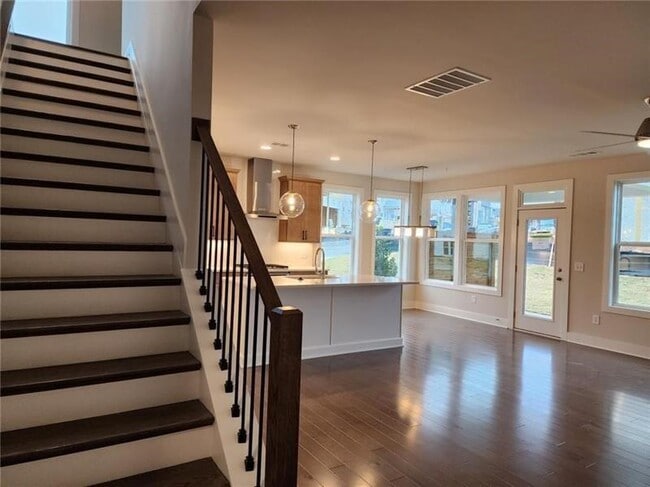 Building Photo - 1220 Walden Xing