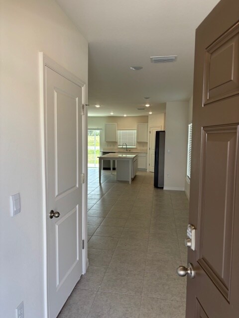 Building Photo - 3767 Academia Ave