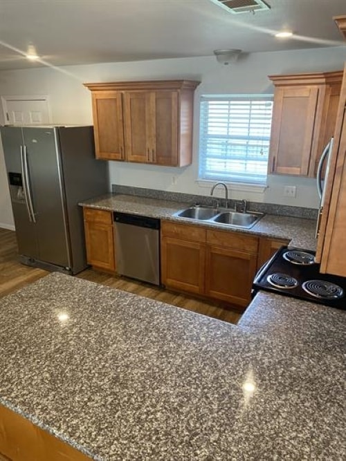 Building Photo - 12461 Wardline Rd