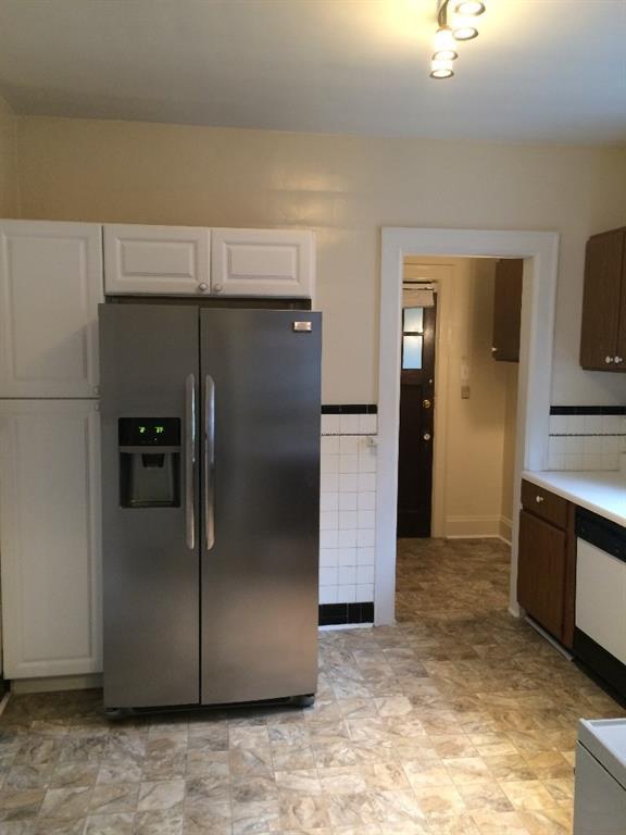 Building Photo - 1171 E Rock Springs Rd NE