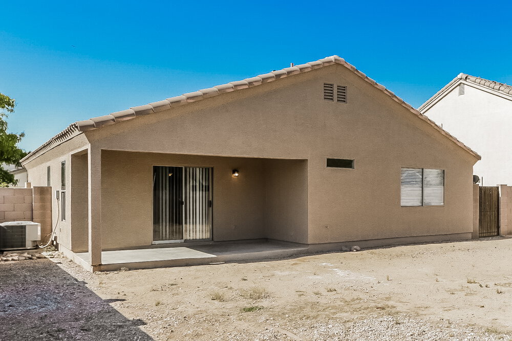 Building Photo - 10632 W Sonora St