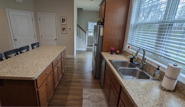 Building Photo - 3367 Mount Joy Rd