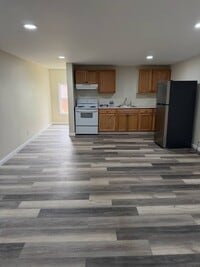 Building Photo - 808 Annie Pearle Ln