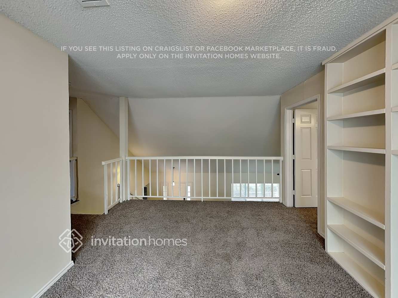 Building Photo - 2107 Stonegate Dr