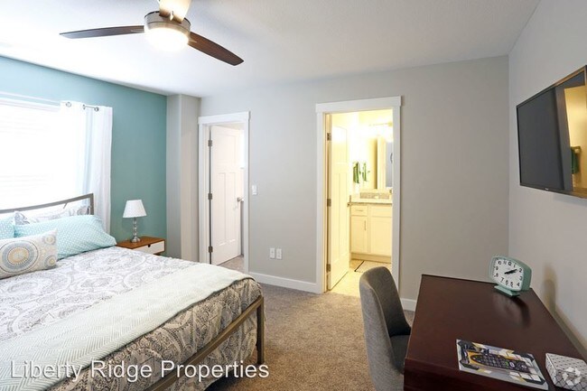 Building Photo - 107 Valor Dr