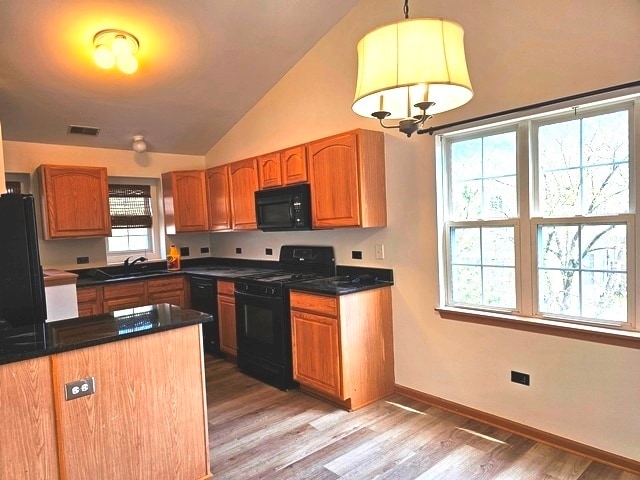 Building Photo - 2212 Waterleaf Ct