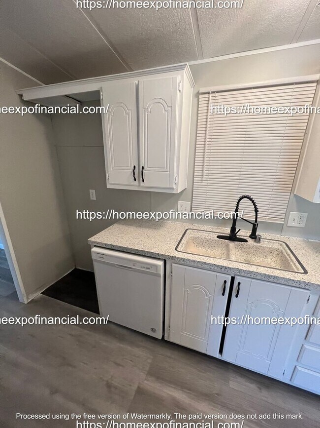 Building Photo - Nice Home For Rent