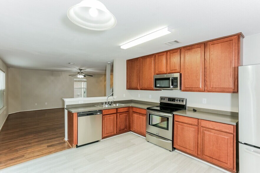 Building Photo - 2026 Times Rd