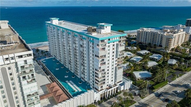 Building Photo - 1010 S Ocean Blvd