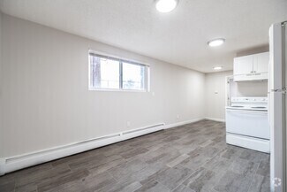 Building Photo - 9407 E 17th Ave