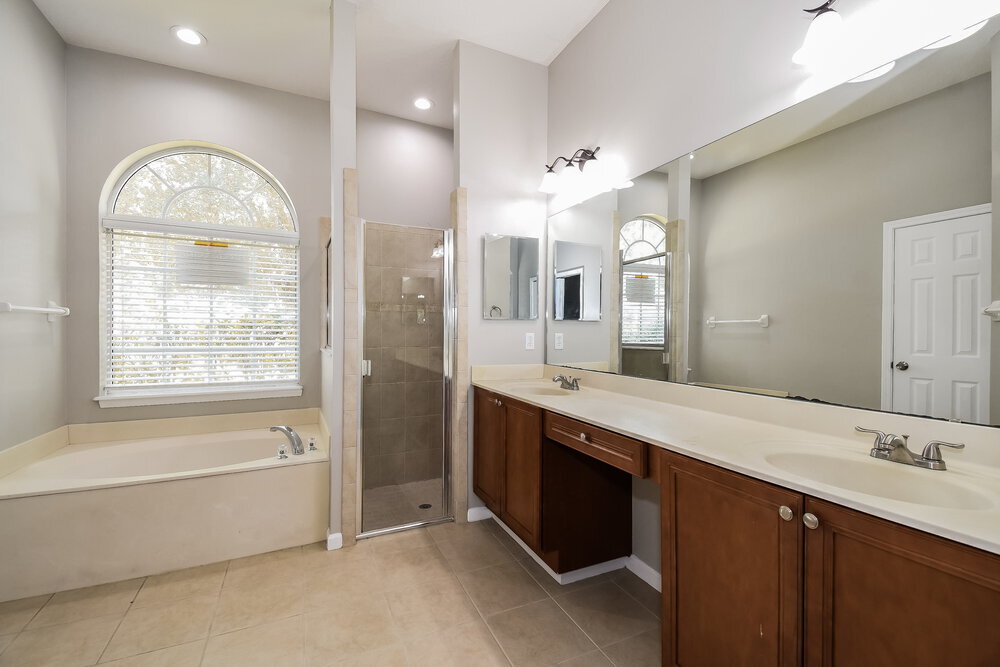 Building Photo - 3325 Horseshoe Trail Dr