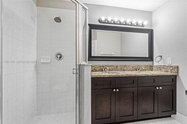 Building Photo - 4990 Palmbrooke Cir