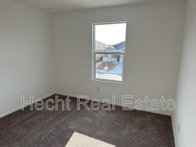 Building Photo - 9037 James Bowie