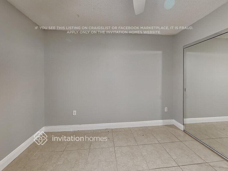 Building Photo - 11295 SW 55th Pl