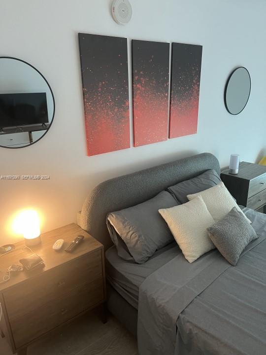 Building Photo - 1100S S Miami Ave