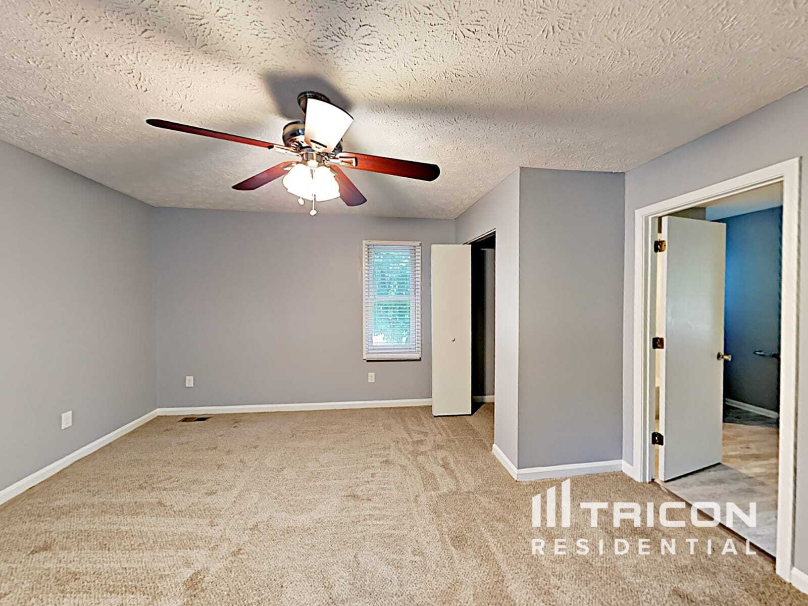 Building Photo - 146 Meadow Ridge Dr