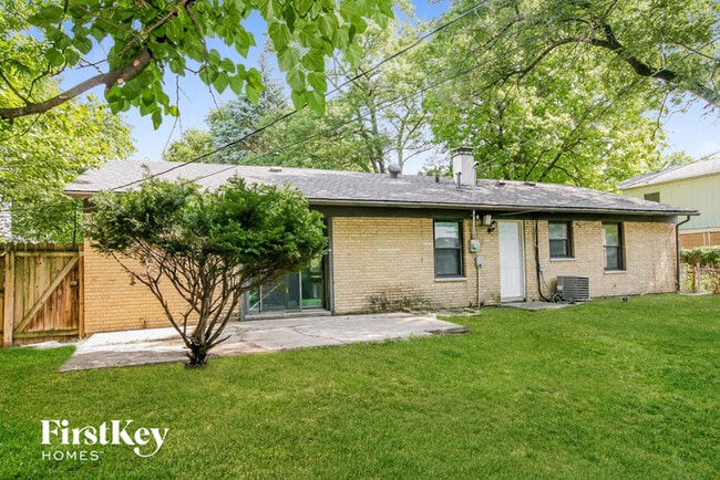 Building Photo - 7531 Penway St