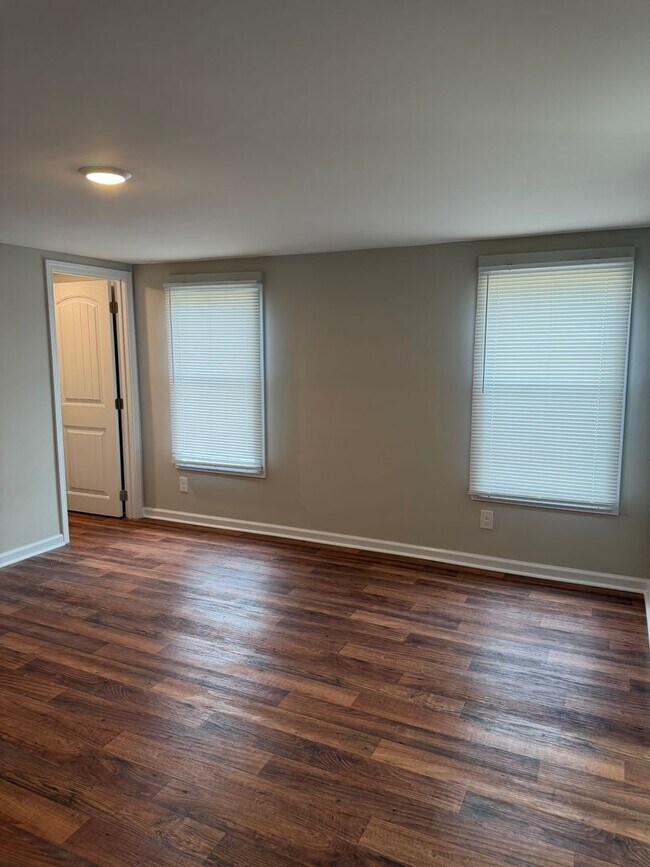 Building Photo - 3BR/2BA Fully Remodeled Home – Galivants Ferry