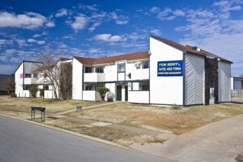 Building Photo - 4501 Yorkshire Dr