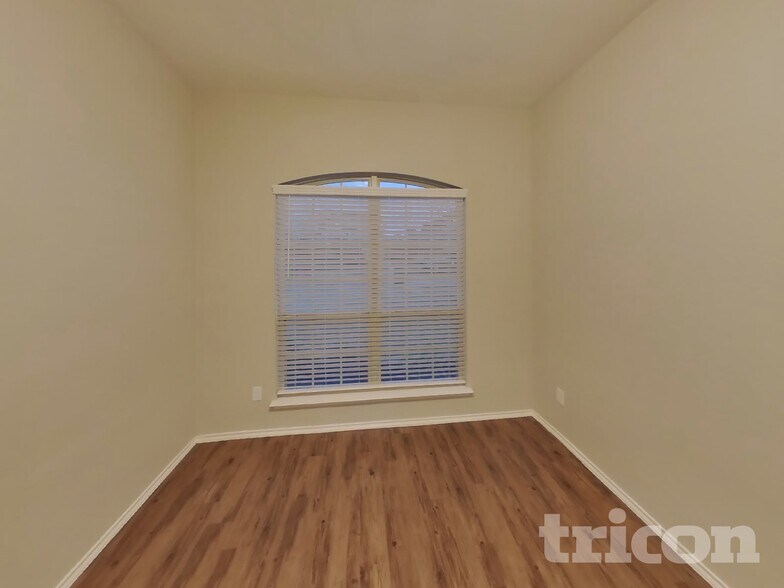 Building Photo - 1320 Waco Turner Dr