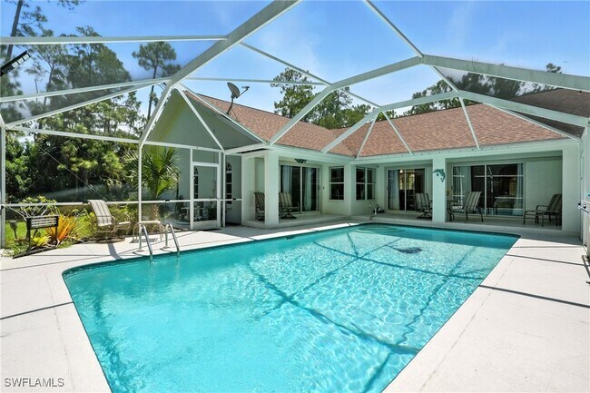 Building Photo - 5891 Golden Oaks Ln