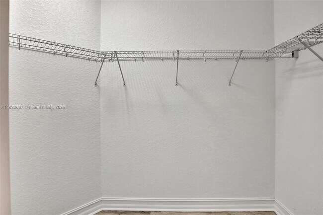 Building Photo - 11549 SW 13th Ct