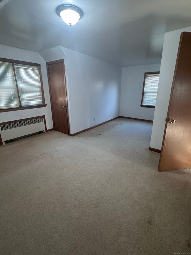 Building Photo - 212 Dayton Rd