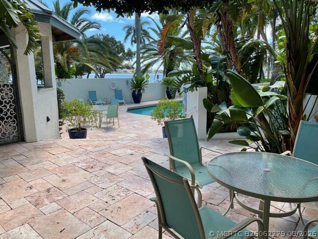 Building Photo - 1617 N Flagler Dr
