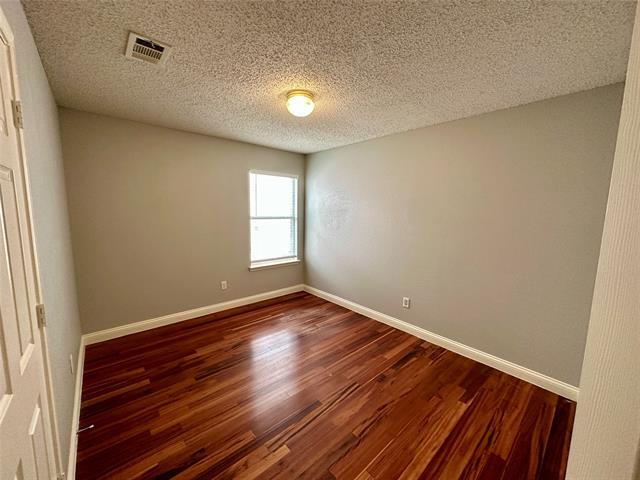 Building Photo - 3804 Aldersyde Dr