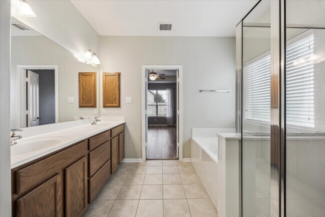 Building Photo - 8506 Sweetstone Field Ct