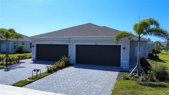 Building Photo - 8746 St Kitts Cir