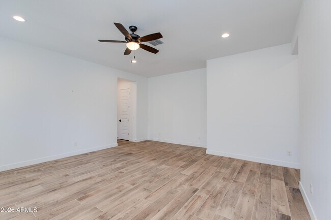 Building Photo - 18888 E Apricot Ln